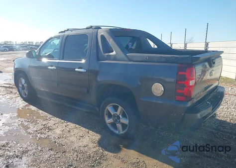 2011 Chevrolet Avalanche 1500 Ls z USA, uszkodzony, nr VIN 3GNMCEE04BG239295